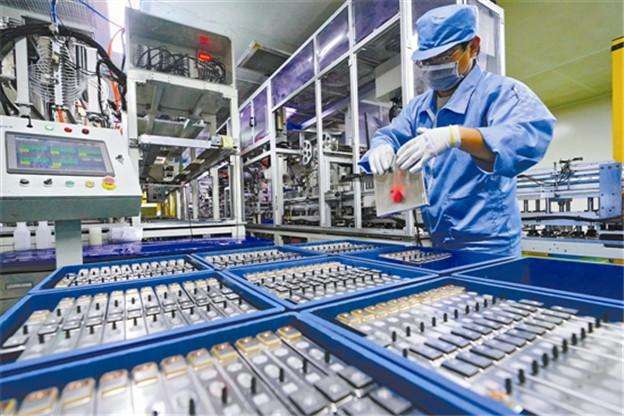 擬投資15億元建設(shè)硅碳負(fù)極、添加劑等鋰電材料項(xiàng)目